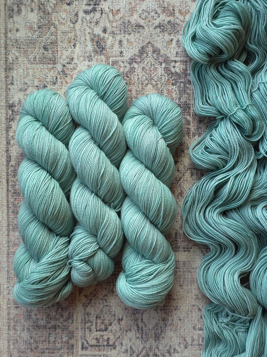 Robin's Egg - Natural Sock