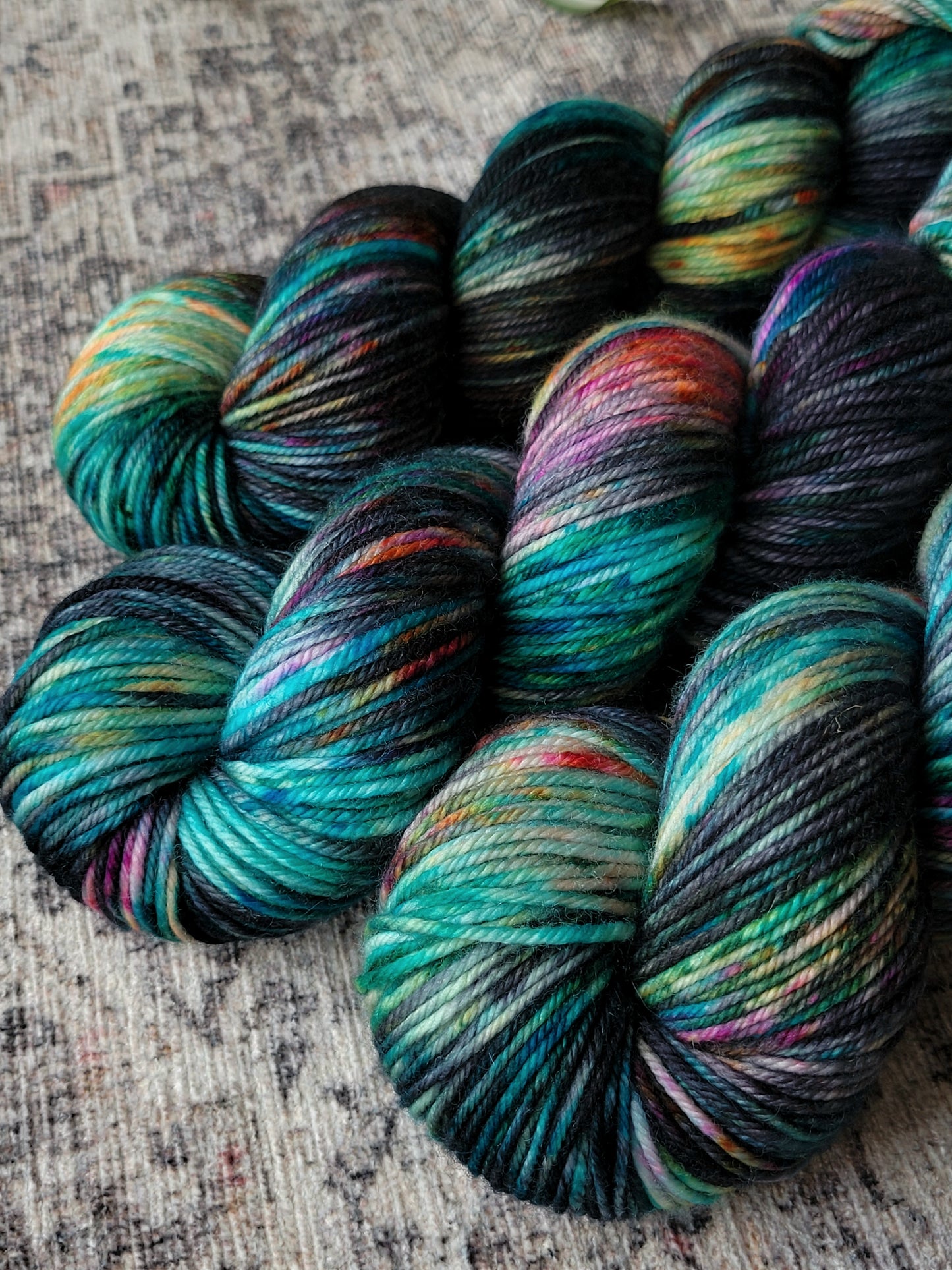 Black Opal - Spruce DK