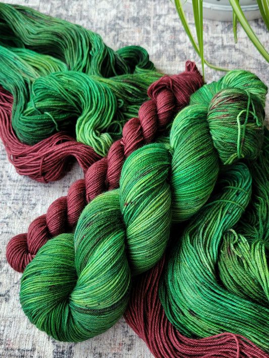 OOAK Adventure Skein (Green) - Cedar Sock Set