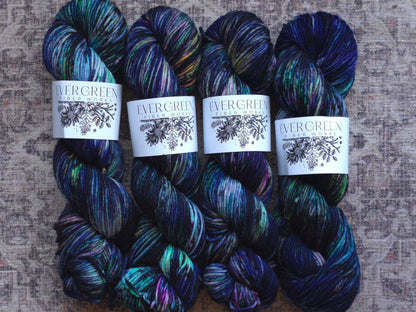 Court of Dreams - Spruce DK