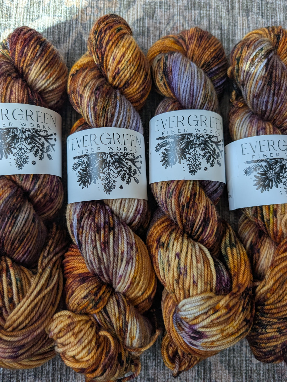 Heirloom - Spruce DK