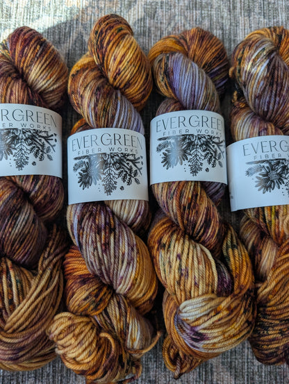 Heirloom - Spruce DK
