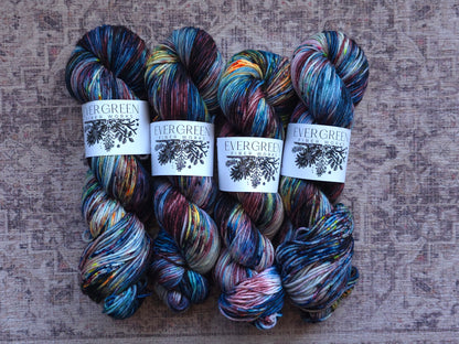 Firefly Grove - Spruce DK