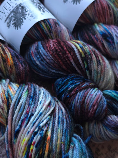 Firefly Grove - Spruce DK